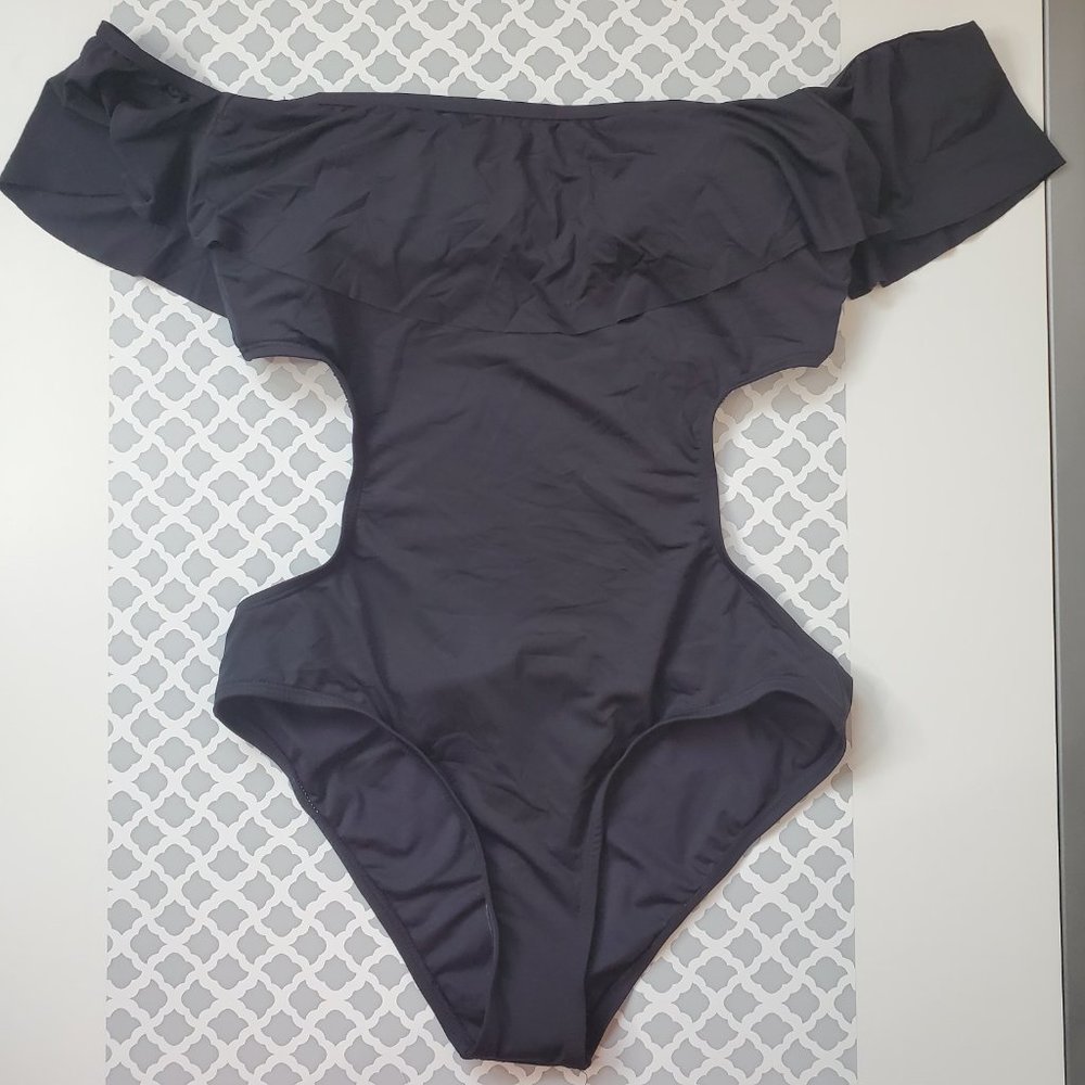 Laundry by Shelli Segal black One piece swimsuit